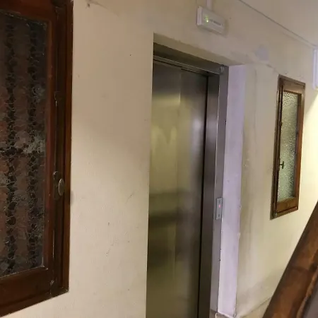 Torregrosa Apartment *